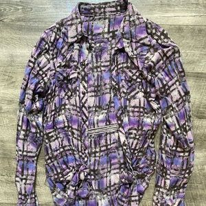 Wrangler Rock 47. Womens long top.